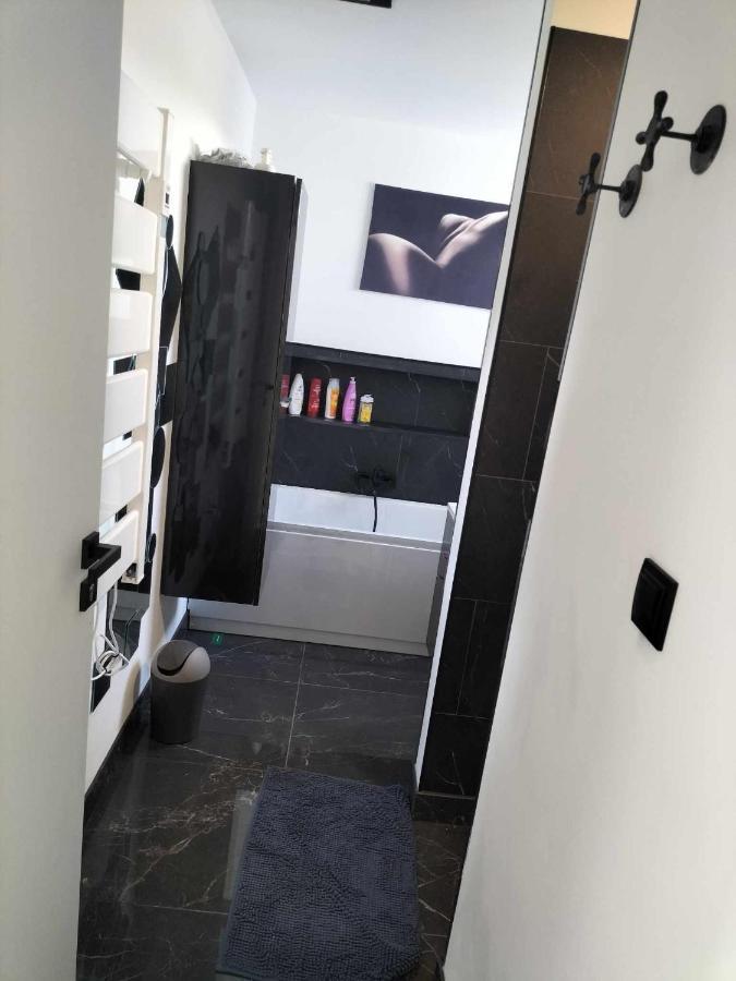 Au Petit Bonheur Appartement Ferques Buitenkant foto